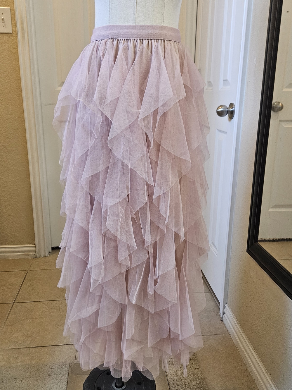 Romantic Layered Tulle Midi Skirt in Dusty Rose - Picture 9 of 10